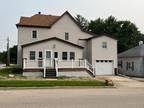 1103 East Washington Street, Clinton, IL 61727