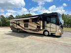 2015 Fleetwood Discovery 40G 40ft