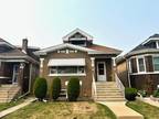 7918 W CRESSETT DR, Elmwood Park, IL 60707 Single Family Residence For Sale MLS#