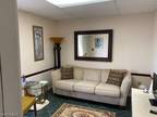 Cape Coral, Great opportunity to own a first floor office