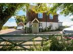 Woodside Green, Lenham, Maidstone 4 bed detached house for sale -