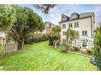 5 bedroom detached house for sale in Forest Road, Tunbridge wells, TN2