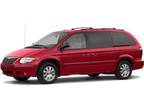 2005 Chrysler Town and Country 4dr SWB FWD