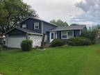 165 Carriage Dr