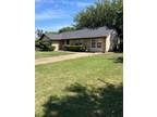 415 West Melody Drive, Whitewright, TX 75491