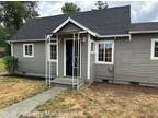 10105 Aqueduct Dr E Tacoma, WA