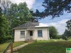 126 S LEONARD ST, Sioux City, IA 51103 Single Family Residence For Sale MLS#