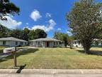 1241 Chevy Chase Drive, Angleton, TX 77515