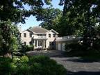 Executive Home in Oswego, 7 bedrooms on 2+ acre lot