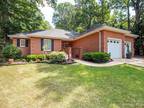 816 White Oaks Cir