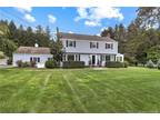 3 Wedgewood Drive, Woodbridge, CT 06525