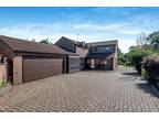 5 bedroom detached house for sale in Kings Lodge Drive, Mansfield, NG18