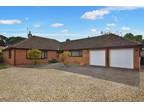 3 bedroom detached bungalow for sale in Green Lane, Woodhall Spa, LN10