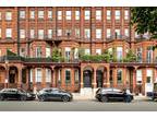 5 bedroom flat for sale in Cadogan Square, London, SW1X