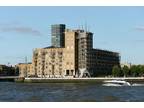 2 bedroom penthouse for sale in Dundee Wharf, London E14