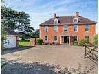 5 bedroom detached house for sale in The Cedars, Offton, Ipswich, Suffolk, IP8