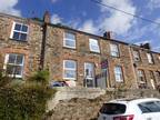Scobles Terrace, Truro 2 bed terraced house to rent - £800 pcm (£185 pw)