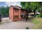 Leek Road, Stoke-on-Trent ST1 4 bed detached house for sale -