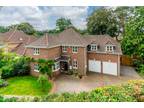 5 bedroom detached house for sale in Allotment Road, Sarisbury Green, SO31