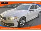 2015 BMW 5 Series 528i Sedan 4D