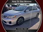 2013 Toyota Corolla 4dr Sedan Automatic LE