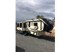 2016 Keystone Alpine 3010RE 34ft