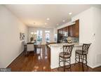 Condo For Sale In Woodbridge, Virginia