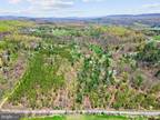 Plot For Sale In Berkeley Springs, West Virginia