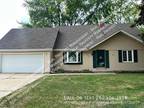 118 Willow Dr Hartland, WI -