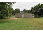 Statesville, Great Commercial Property With Ample