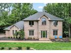 5876 Annanhill Court, Avon, IN 46123