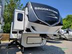 2022 Coachmen Coachmen RV Brookstone 344FL 42ft