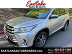 Used 2019 Toyota Highlander Hybrid for sale.