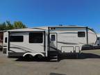 2021 Vanleigh RV Pinecrest 305RL 33ft