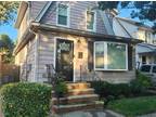 29 Brokaw Ave Floral Park, NY 11001 - Home For Rent