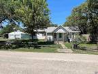 1406 PENOBSCOT ST, Burlington, KS 66839 Single Family Residence For Sale MLS#