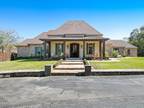 330 Le Violon Rd