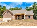 1073 HILLCREST FARMS LN Summit, MS