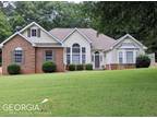 4 Bedroom In Peachtree City GA 30269