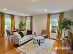 13724 Penwith Ct Chantilly, VA