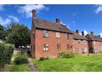 Stone Green, Stone in Oxney 3 bed terraced house for sale -