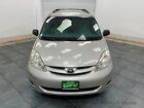 2010 Toyota Sienna LE LE 4 dr Van Manual Gasoline Desert Sand Mica