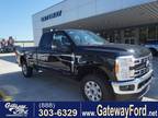 2023 Ford F-350 Black, new