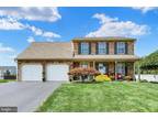 280 Pebble Beach Drive, Mount Wolf, PA 17347