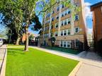 1521 West Sherwin Avenue, Unit 306, Chicago, IL 60626