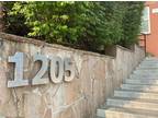 1205 SW Cardinell Dr unit 710 Portland, OR 97201 - Home For Rent