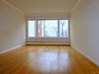 Spacious Remodeled Large Pac Heights Apt w/ Hardwood!