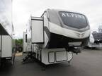 2023 Keystone RV Keystone RV Alpine 3790FK 42ft