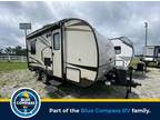 2016 Riverside RV White Water 819