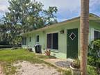 2 Bedroom In Bradenton FL 34203